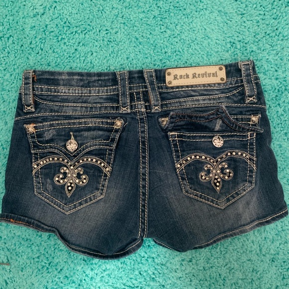 Rock revival shorts - Picture 2 of 2